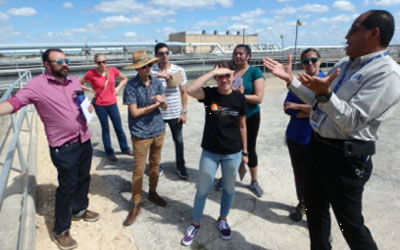 students touring plant