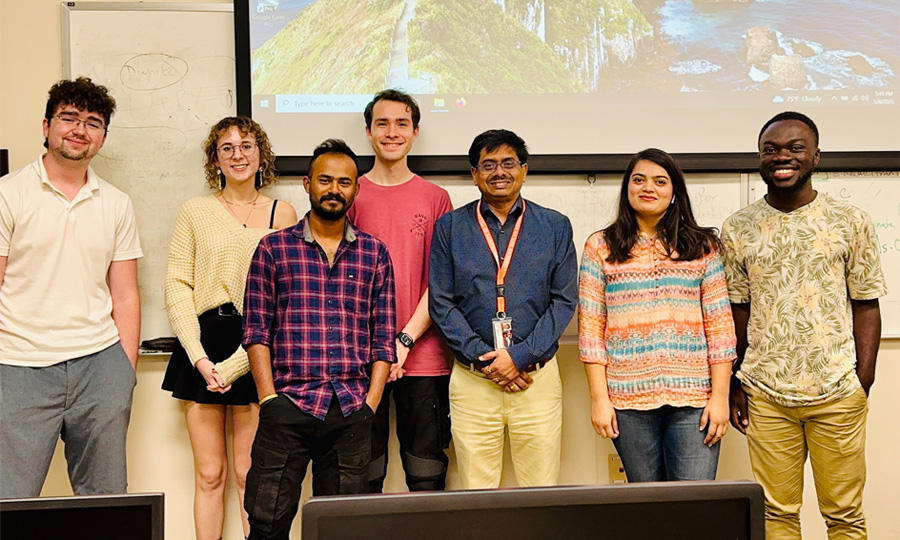 Spring Aqueous Geochemistry Class Photo