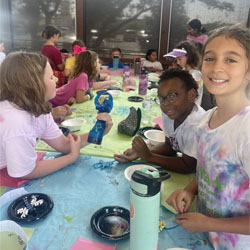 campers making bead key chains